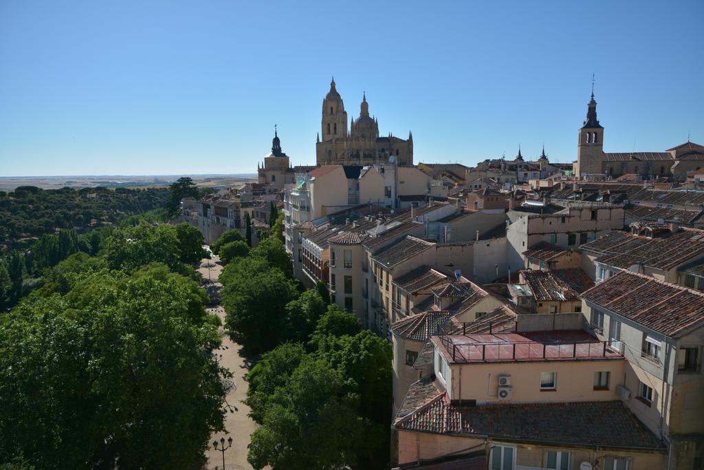 Hotel Real Segovia By Recordis Hotels Exterior foto